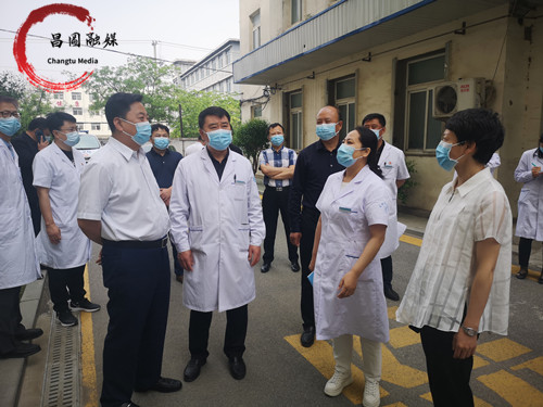 首页>新闻中心>惠安军实地检查了民营药店,诊所和基