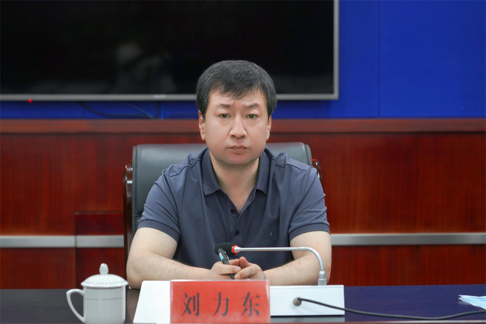 刘力东主持召开全县防汛工作紧急会议