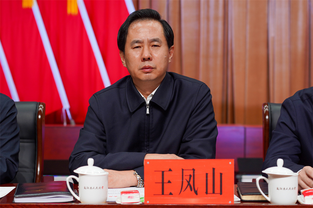 刘建超同志解读了会议相关文件肖建光同志通报2021年全县综合考评结果