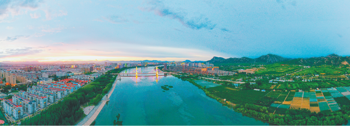 美丽宜居仲夏时节的朝阳市区景色