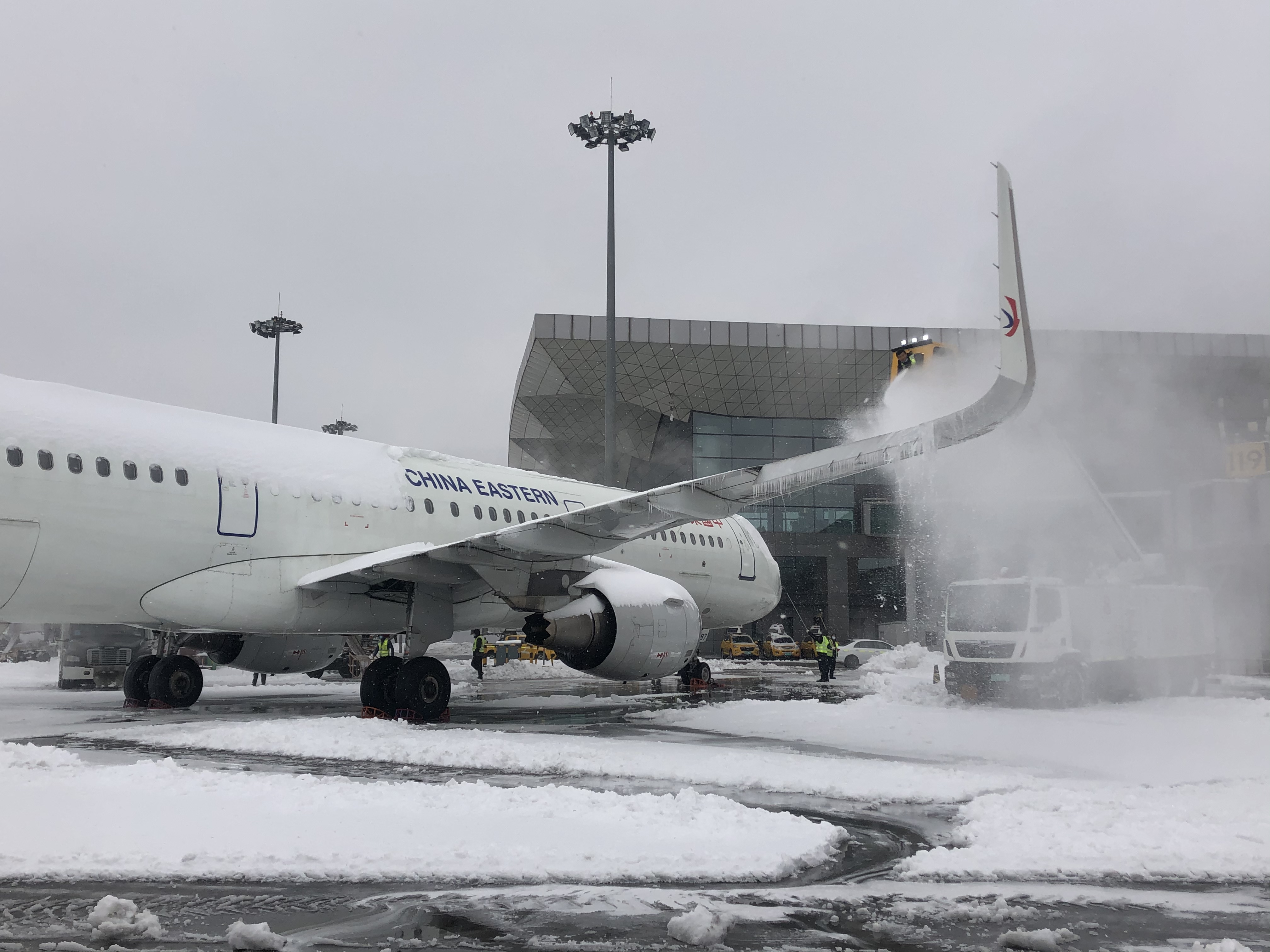 沈阳桃仙国际机场解除封闭已具备起降条件